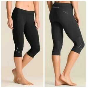 Athleta Relay Capri Crop Legging sz L